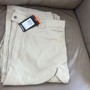 Under Armour light pants